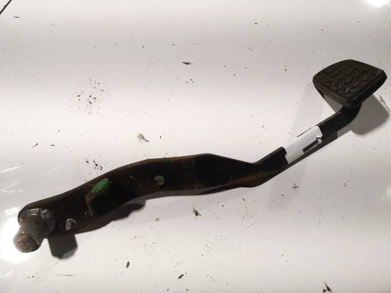 Toyota RAV-4 2003 Bremžu pedālis