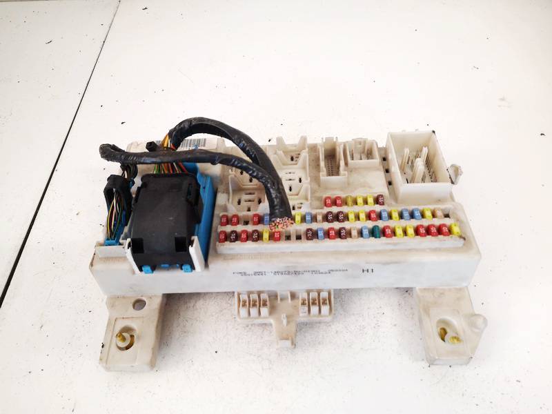 3M5T14A073DG Ford C-MAX 2004 Skrzynka bezpieczników