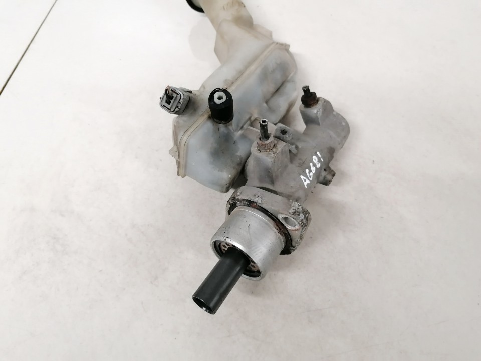 8200129956 used Brake Master Cylinder Nissan Micra 2003 1.2L