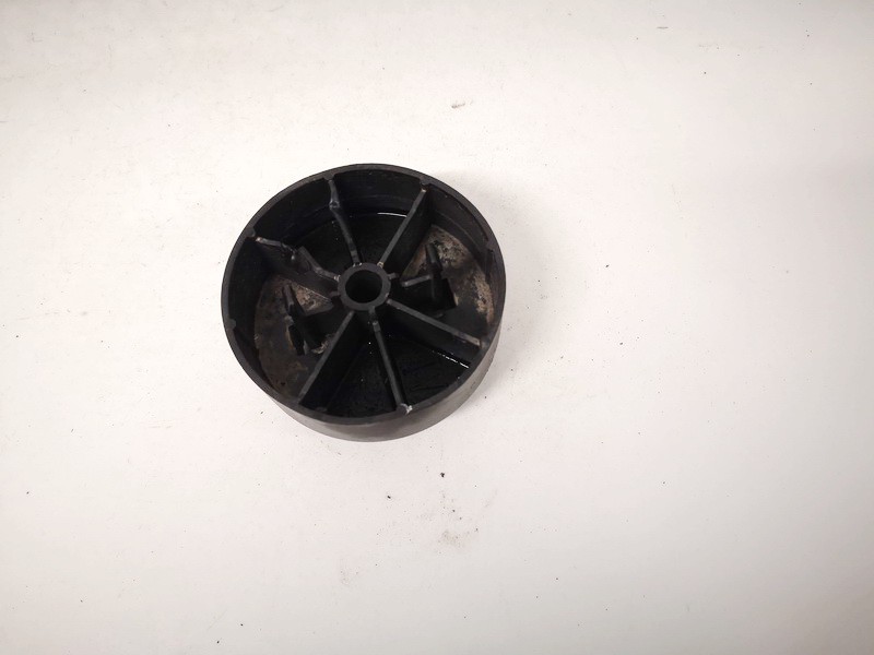 used used Spare Tire Wheel Mount Volkswagen Passat 2002 1.8L