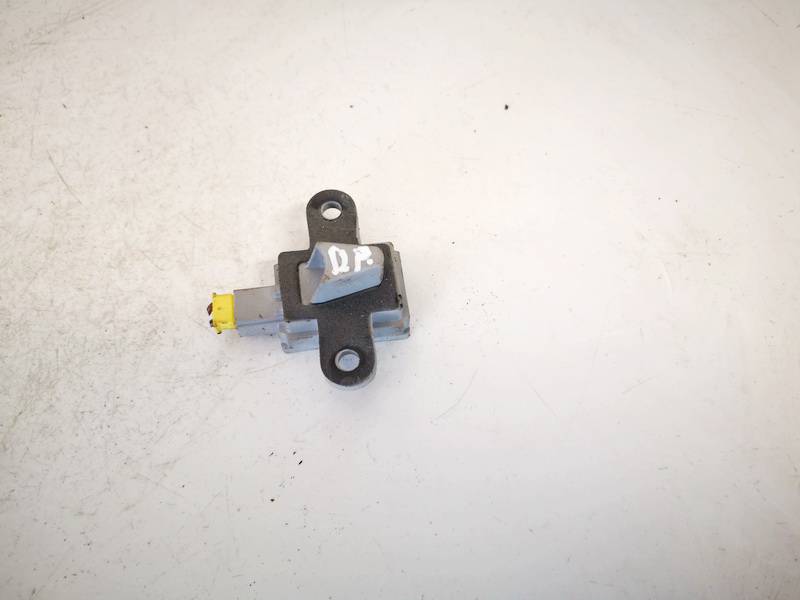 A2048210651 Mercedes-Benz C-CLASS 2008 Srs Airbag crash sensor - Thumbnail 2