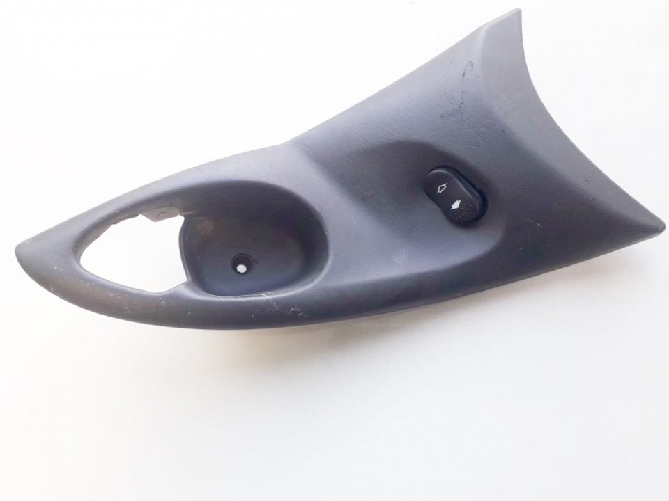 98ABA22620EFW Ford Focus 2004 Power window control (Window Regulator-Window Switch)