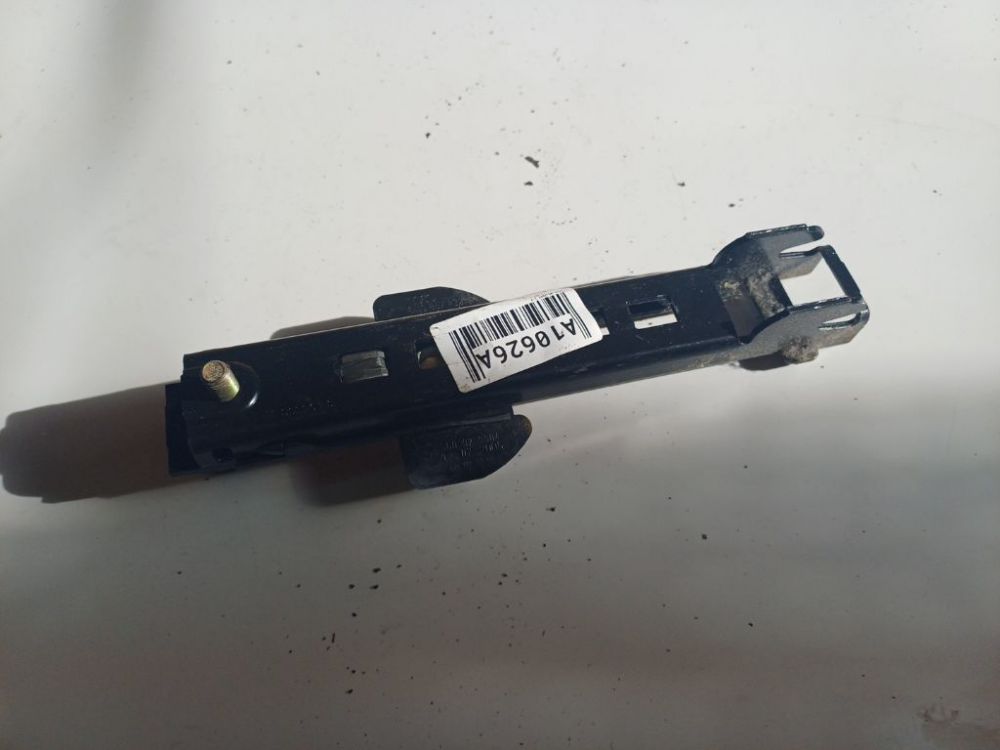 8E0857833A Audi A6 2005 Seat belt adjustment rail - FRONT RIGHT