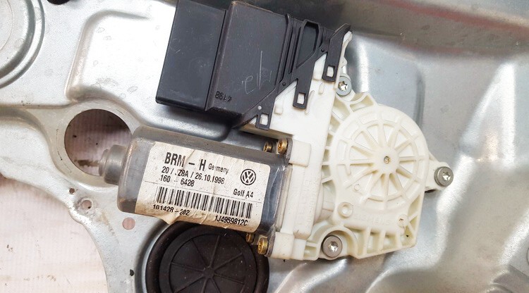 1J4959812C Volkswagen Golf 2003 Window Motor - REAR RIGHT