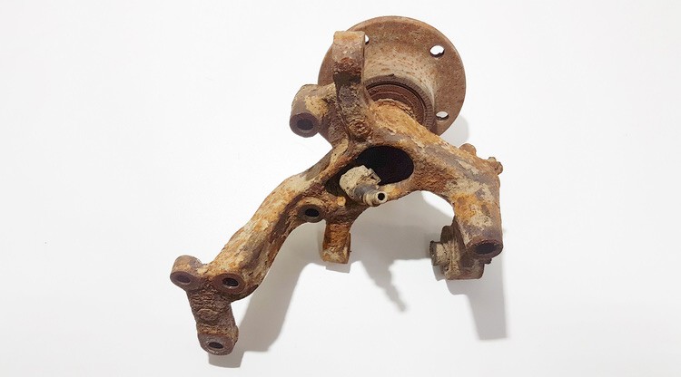 Volkswagen Touran 2003 Steering Knuckle - REAR RIGHT