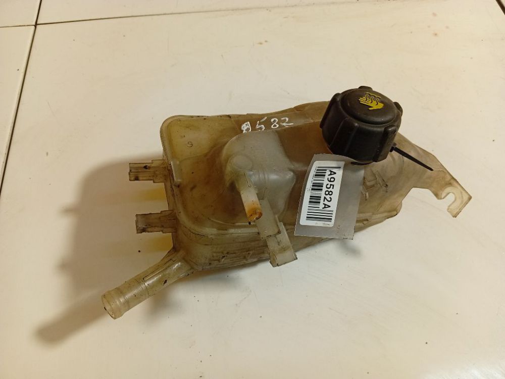 217100005R Renault Scenic 2011 Expansion Tank coolant (RADIATOR EXPANSION TANK BOTTLE )
