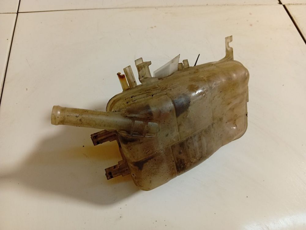 217100005R Renault Scenic 2011 Expansion Tank coolant (RADIATOR EXPANSION TANK BOTTLE ) - Thumbnail 2