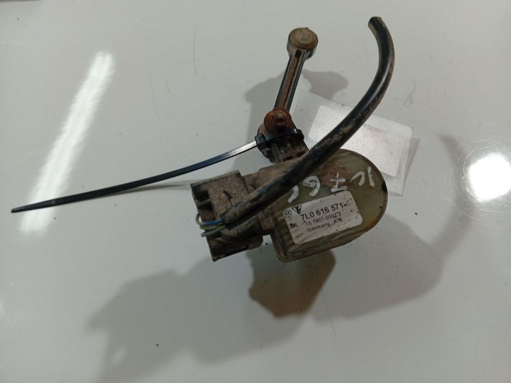 7L0616571 Volkswagen Touareg 2003 Xenon Projecteur Nivellement Leve - Thumbnail 2