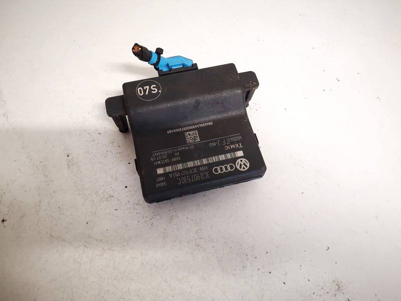 3C0907530C Volkswagen Passat 2006 Door control relay (DOOR CONTROL UNIT MODULE ECU )
