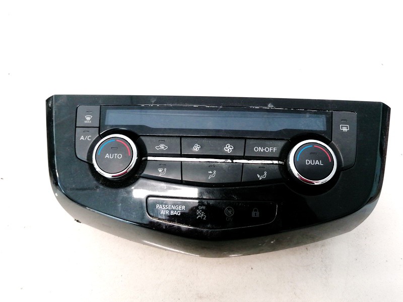 275004EA0A 20140911 Climate Control Panel (heater control switches