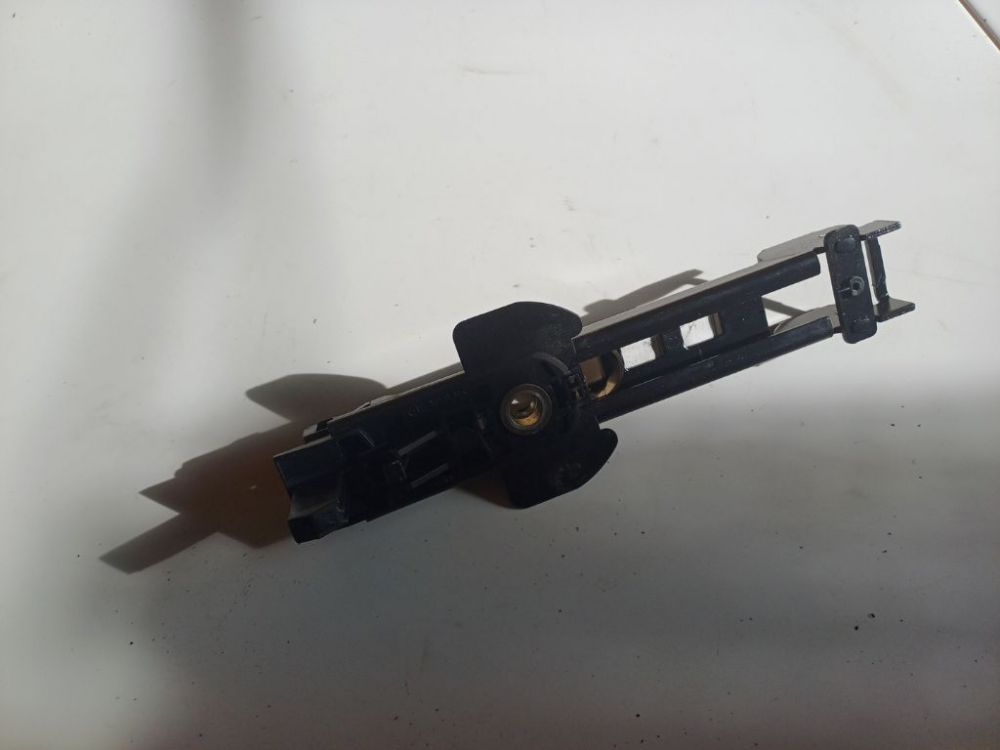 8E0857833A Audi A6 2005 Seat belt adjustment rail - FRONT RIGHT - Thumbnail 4