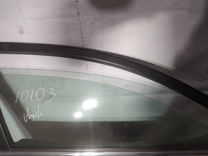 AS2 Toyota Avensis 2005 Durvju stikls - PRIEKŠA PA LABI