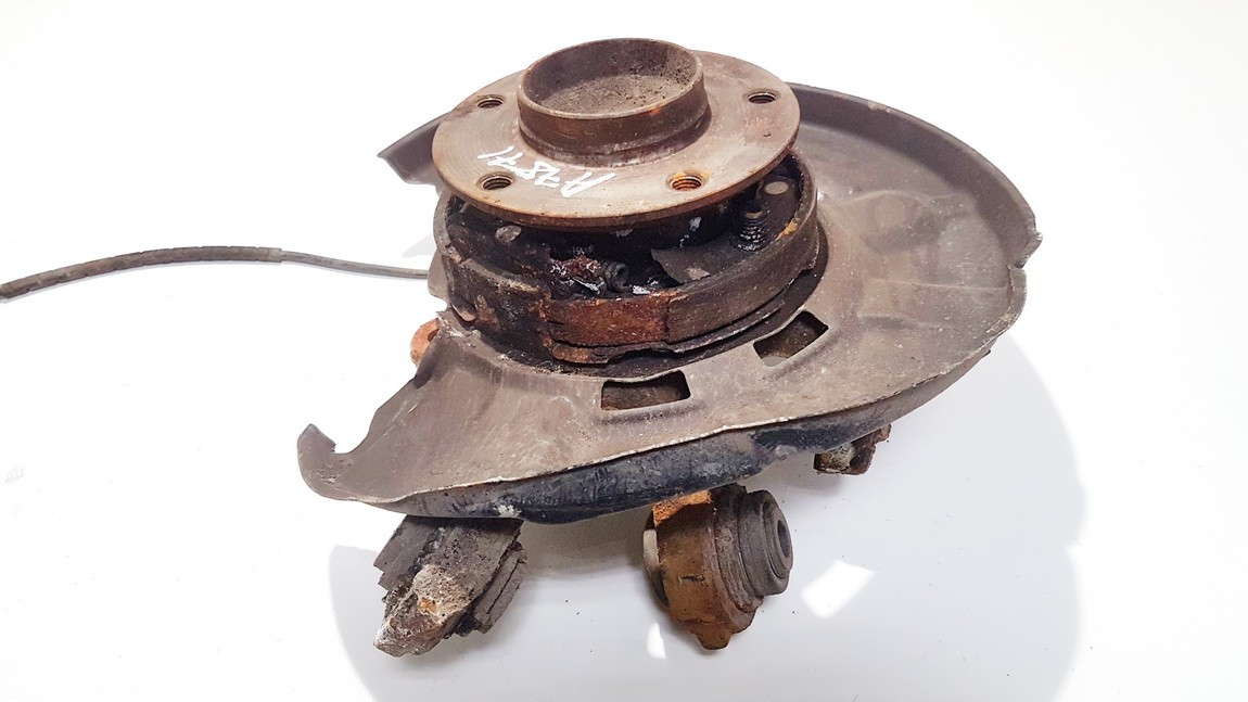 BMW 1-Series 2007 Щит опорный задний левый - Thumbnail 2