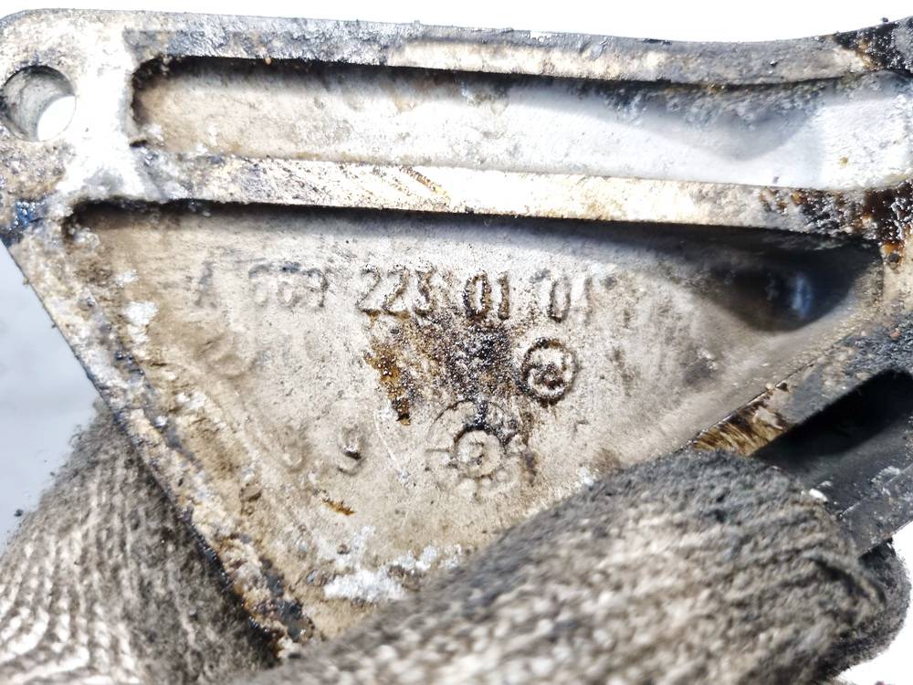 A6682230104 Mercedes-Benz A-CLASS 2001 Engine Mount Bracket and Gearbox Mount Bracket - Thumbnail 4