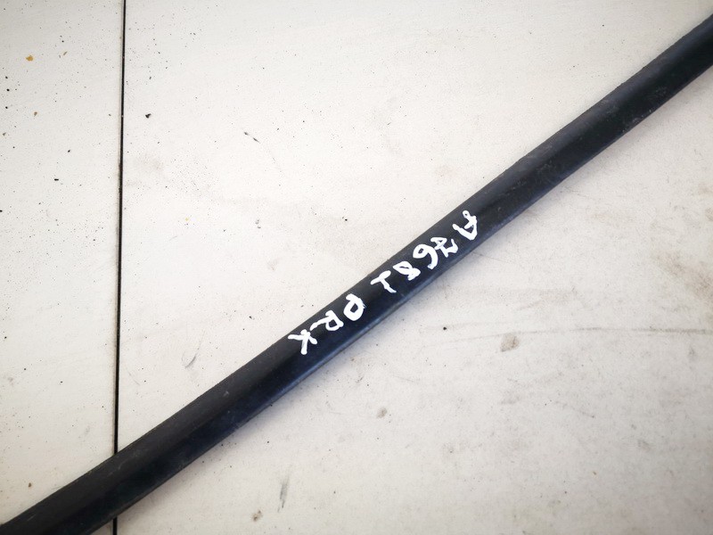 Volkswagen Transporter 2008 Glass Trim Molding-weatherstripping - FRONT LEFT - Thumbnail 2