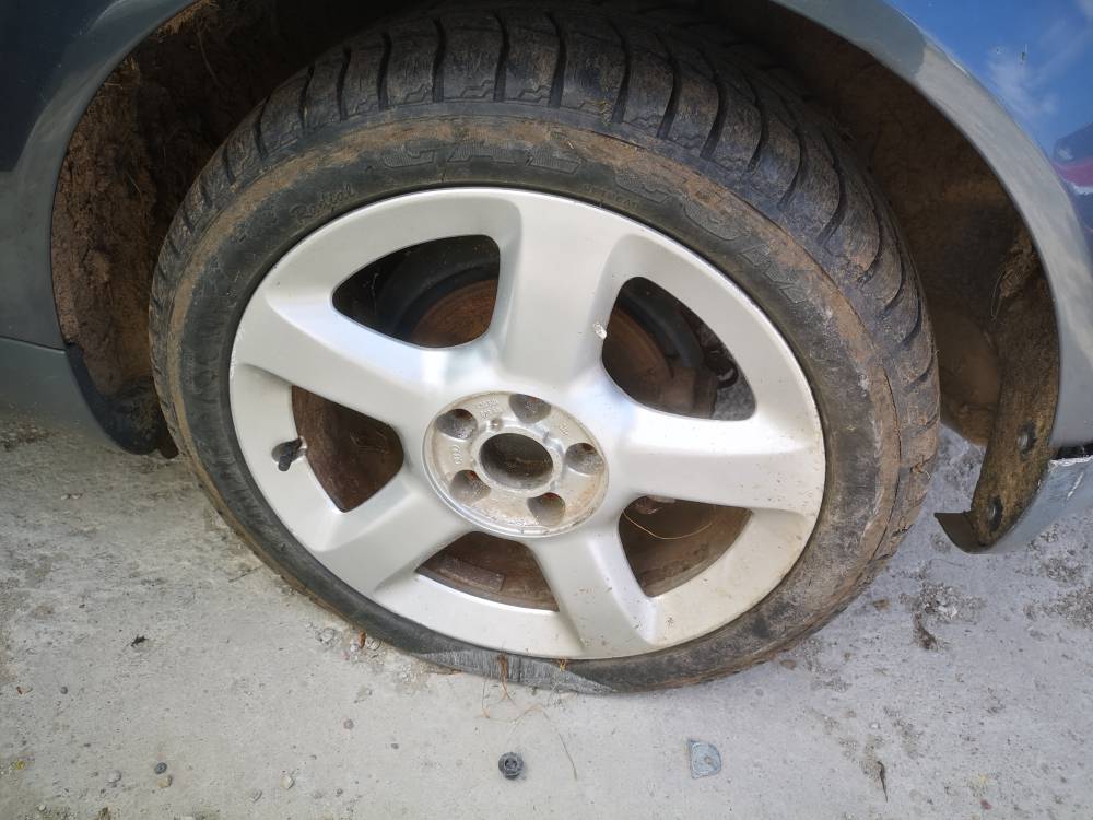 5X112 Audi A4 2002 Wheels kit R17 - Thumbnail 3