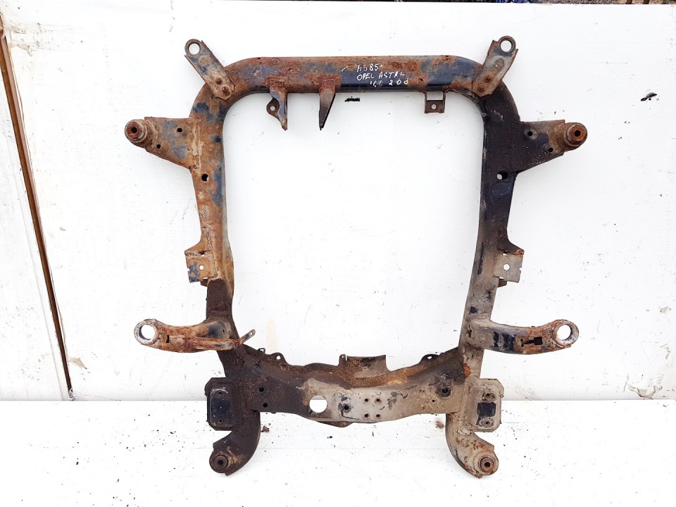 Opel Astra 2000 Subframe - FRONT