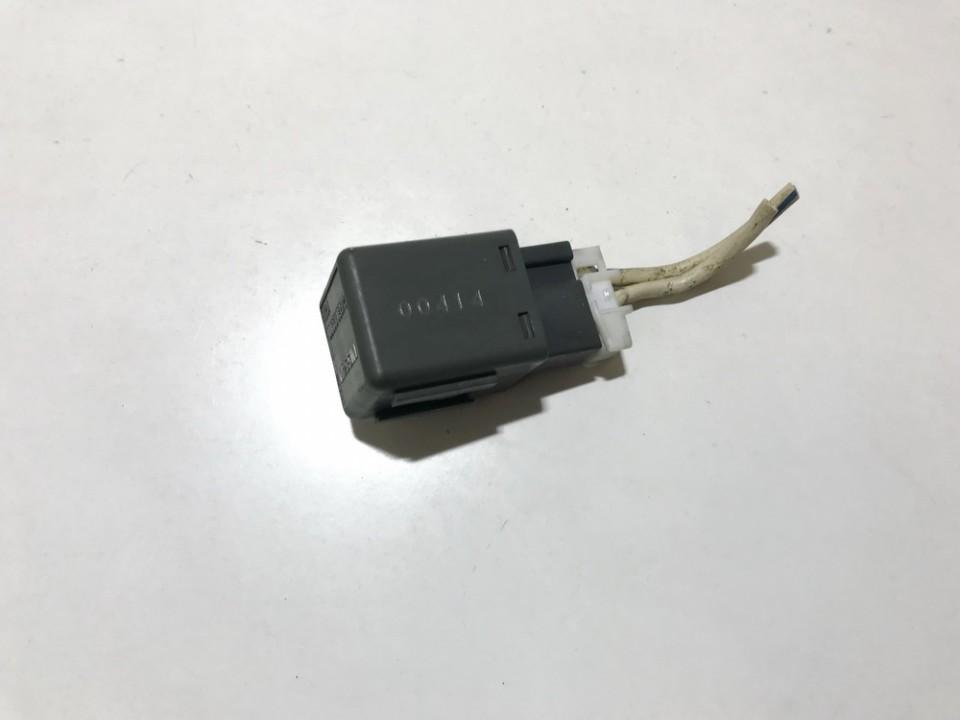 24330c9900 used Relay module Nissan Almera 2000 2.2L EIS00517446