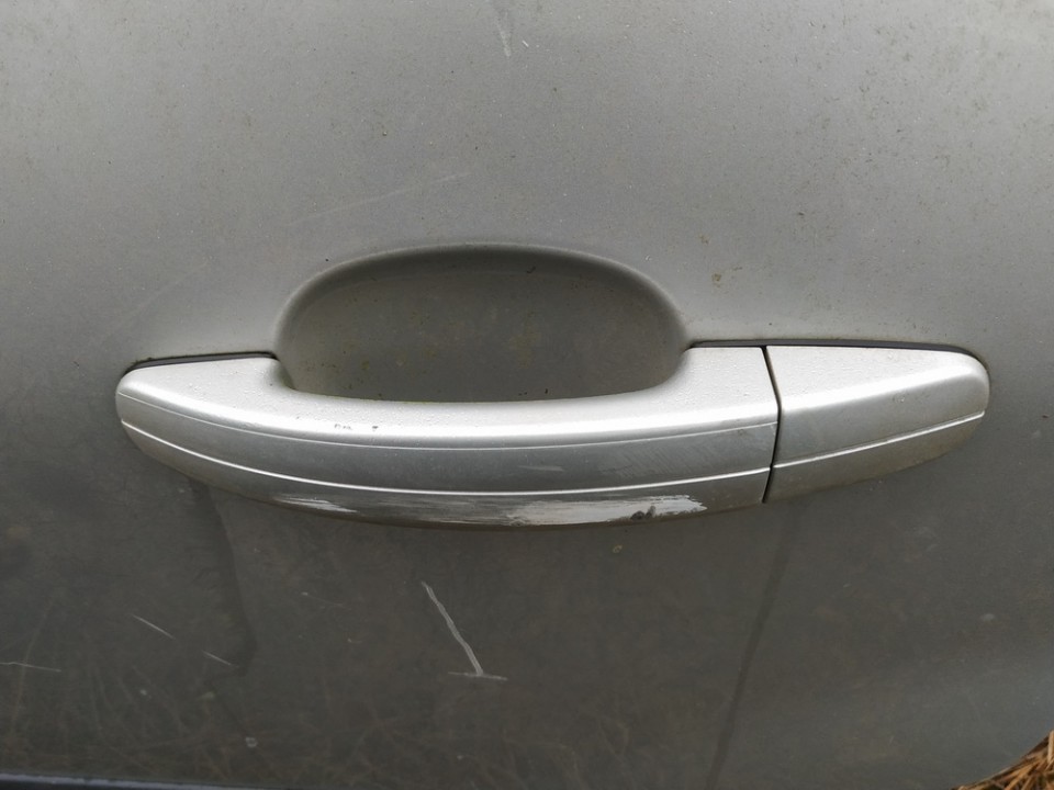 Ford C-MAX 2006 Etuoven ulkokahva - TAKANA VASEMMALLA