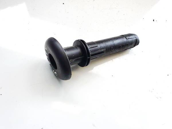 8E0881920 Volkswagen Touareg 2005 Wykończenie wnętrza (plastikowe elementy) - Thumbnail 2