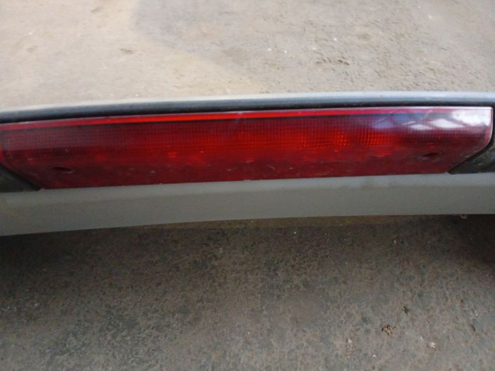 Ford C-MAX 2003 Papildomas stop zibintas - Thumbnail 4