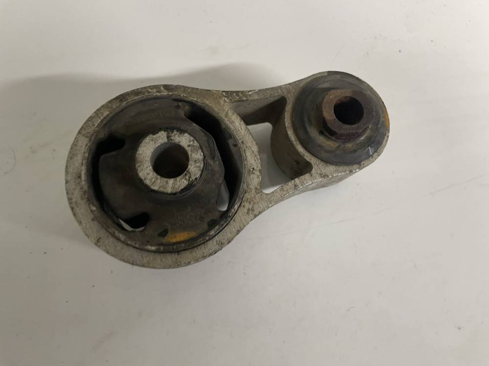 used used Engine Mounting and Transmission Mount (Engine support) Mazda