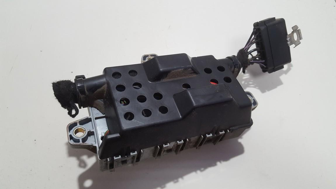 1332053080 used Fuse box Citroen Jumper 2004 2.8L 25EUR EIS00637456