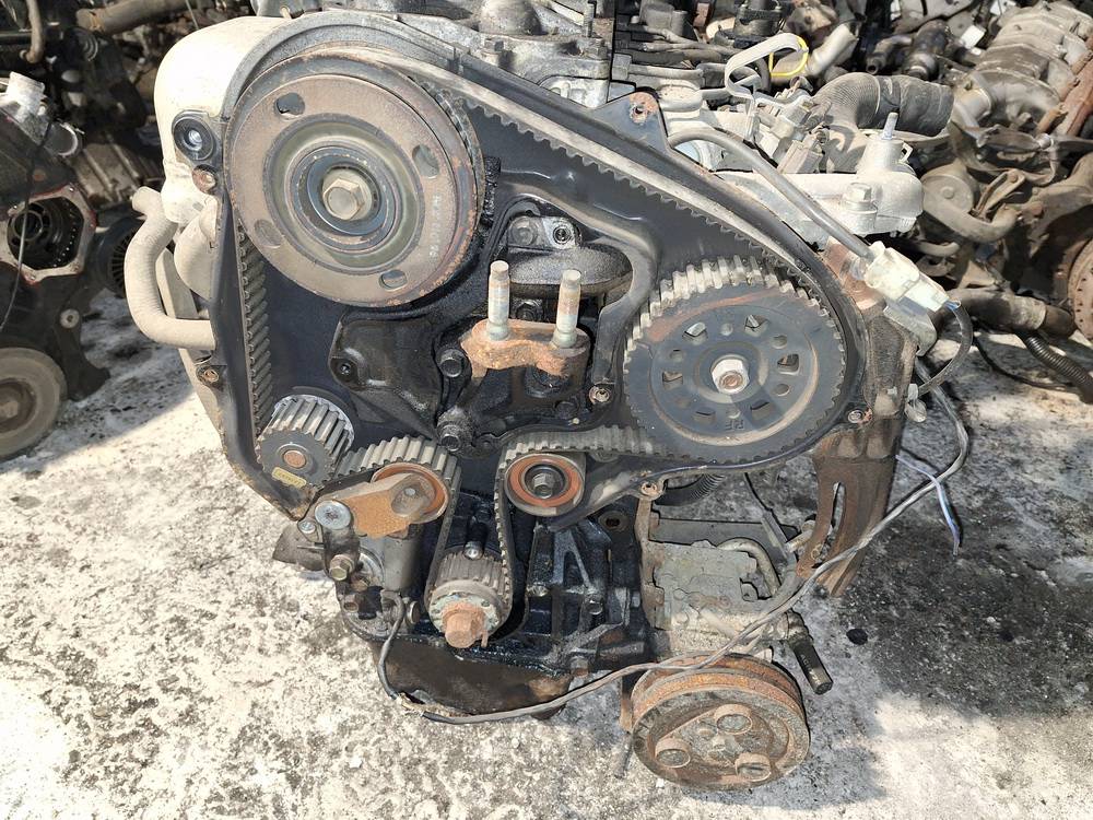 DE04D16 Mazda 626 1998 Engine