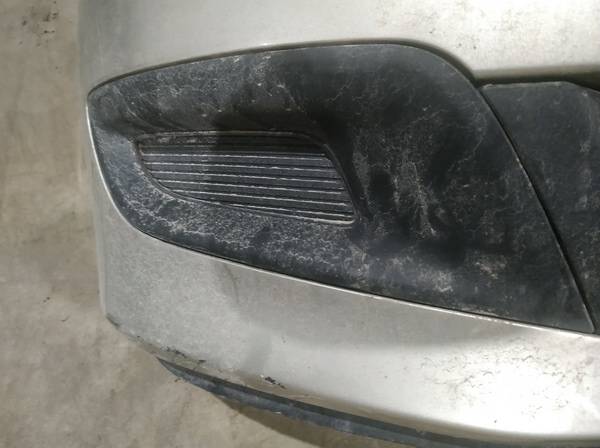 Mazda 3 2008 Решетка бампера переднего правый