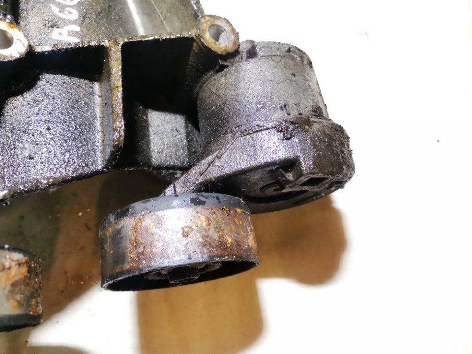 Ford Focus 2000 Tensioner Belt (Gates Tensioner Pulley)