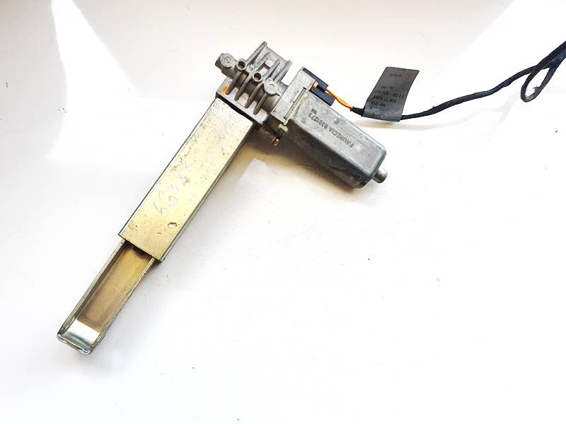 8301273 BMW 7-Series 2001 Seat Motor Regulator - FRONT LEFT - Thumbnail 2