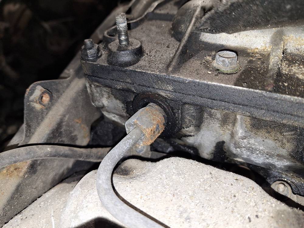 Mazda 626 1998 Einspritzventil - Thumbnail 2