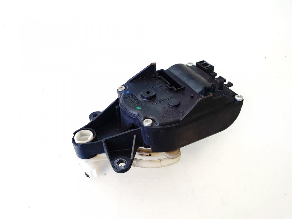 1J2907511A Skoda Superb 2006 Heater Vent Flap Control Actuator Motor