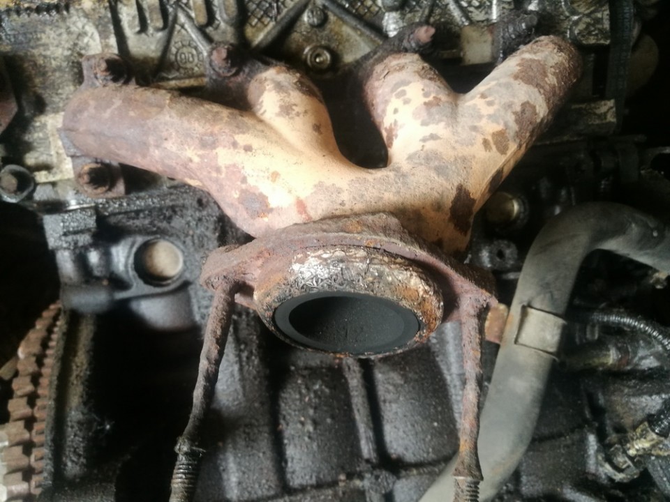 Renault Clio 2002 Exhaust Manifold - Thumbnail 2