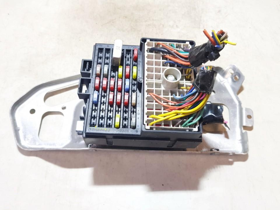 10449033 Buick LaCrosse 2007 Fuse box