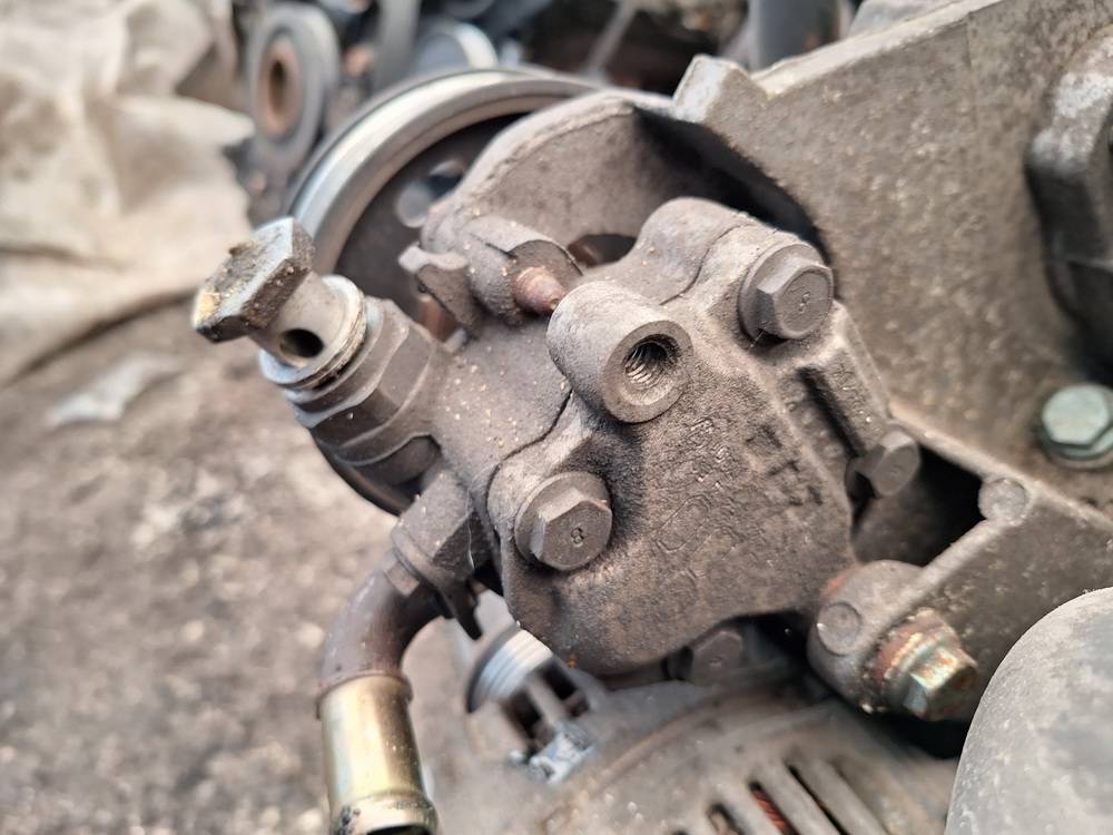 038145255B Skoda Octavia 2004 Pump assembly - Power steering pump - Thumbnail 3