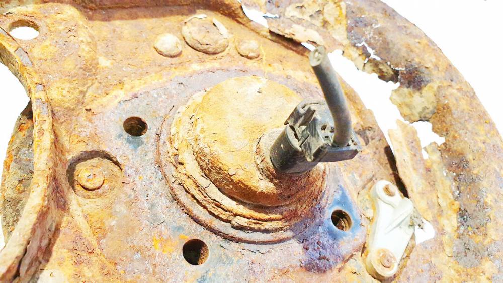 Toyota Previa 2001 Steering knuckle - REAR LEFT - Thumbnail 4