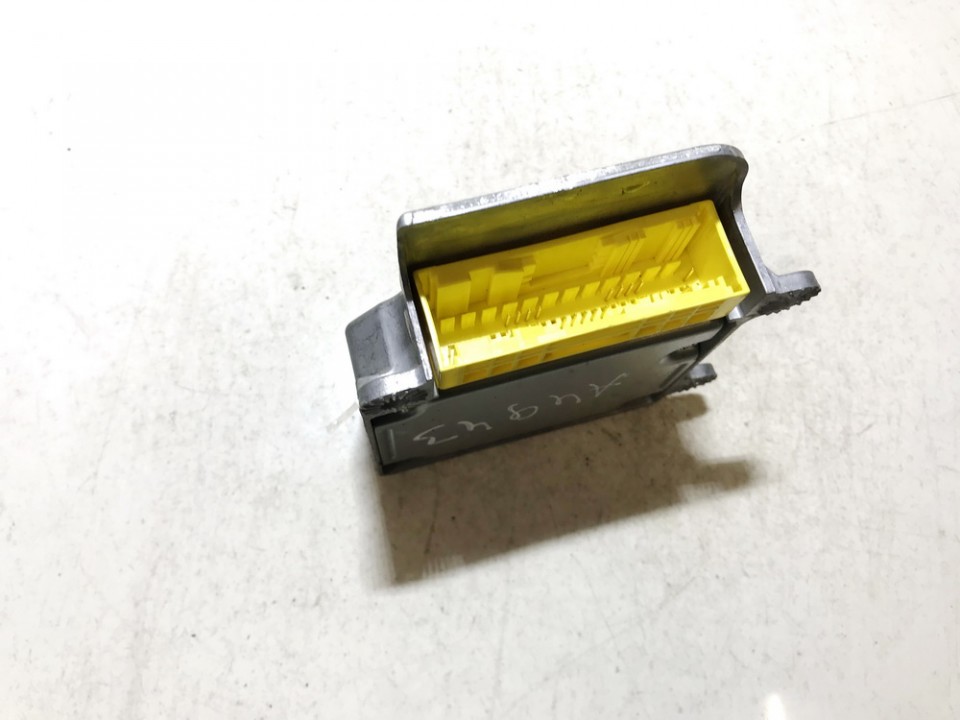 6Q0909605AH Volkswagen Caddy 2007 srs-turvatyynyn tietokone – turvatyynyn ohjausyksikkö - Thumbnail 2