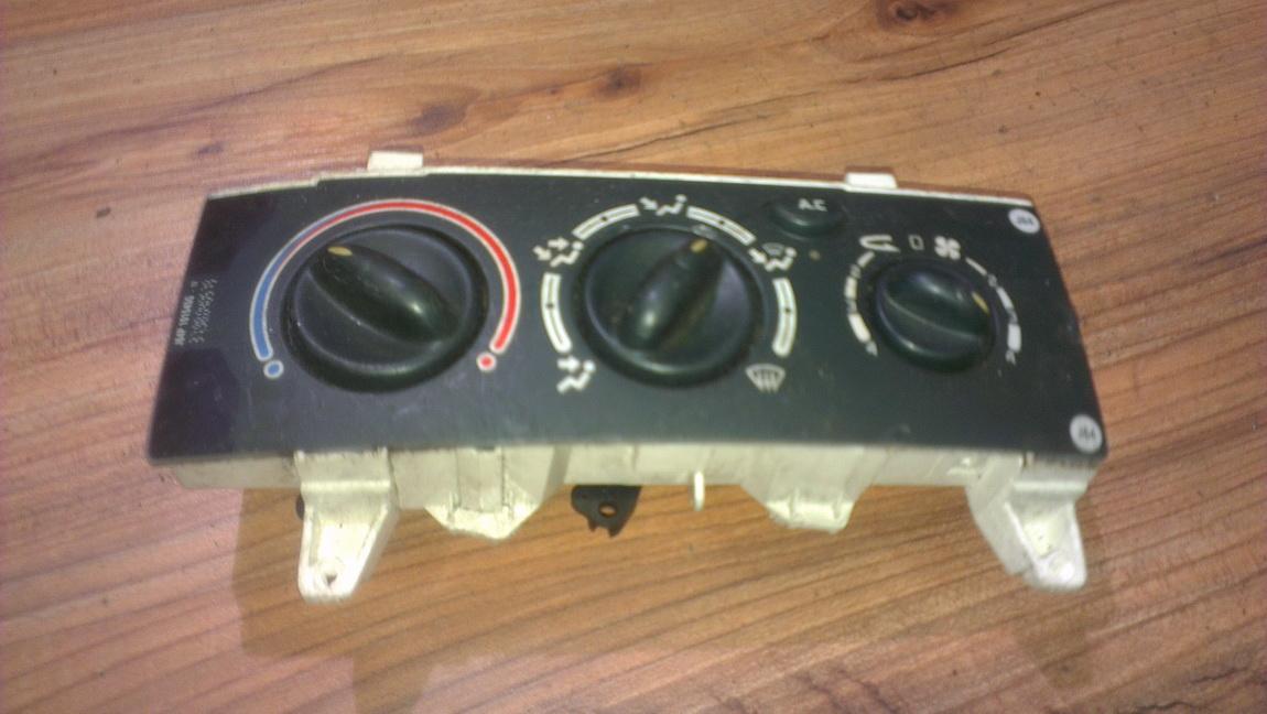Climate Control Panel (heater control switches) Renault Megane 1998 1