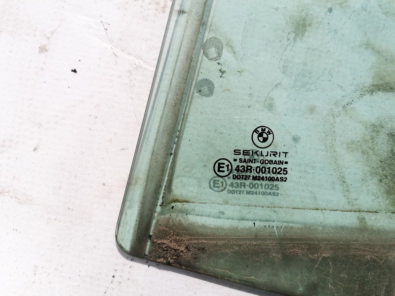 BMW 3-Series 2001 Durvju stikls - AIZMUGURE PA KREISI - Thumbnail 2