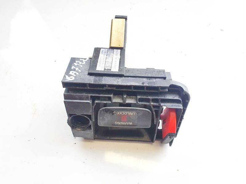 8641848 Volvo S40 2003 Seat Lock Latch assembly