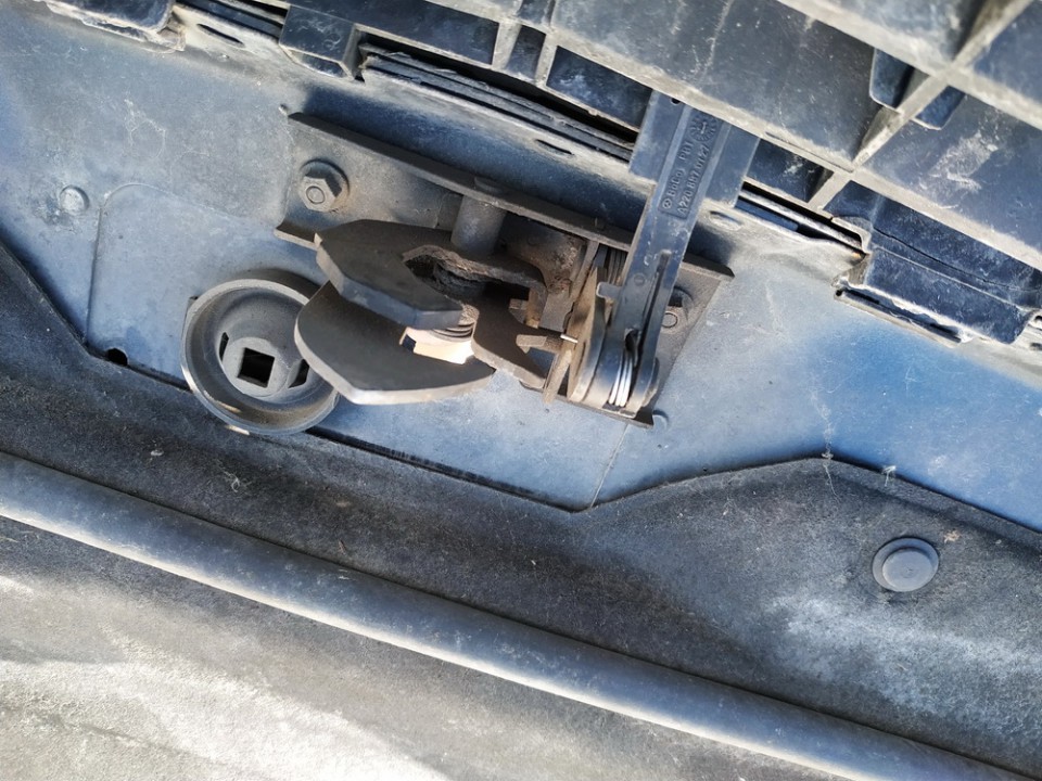 Mercedes-Benz S-CLASS 2001 Kapoto spyna