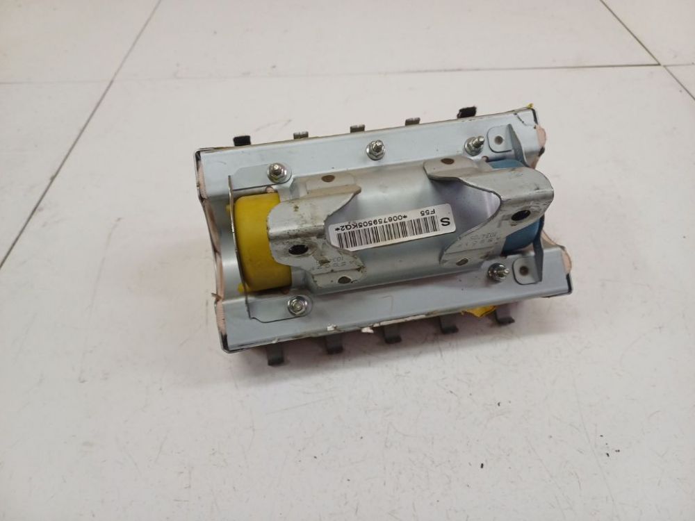 1034049 Toyota Yaris 2006 Poduszka powietrzna SRS w panelu wnętrza - Thumbnail 3