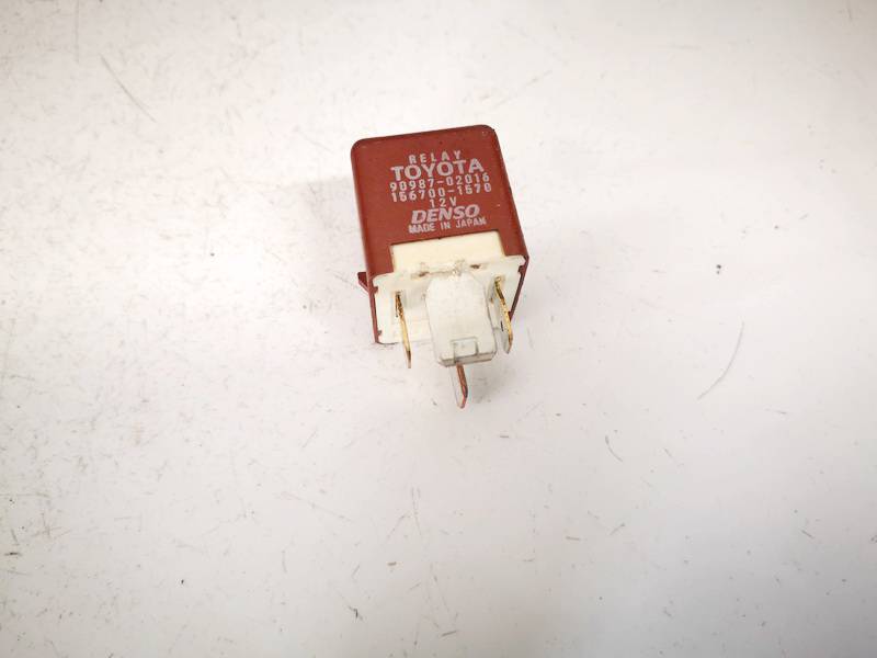 9098702016 Toyota Avensis 2000 Relay module