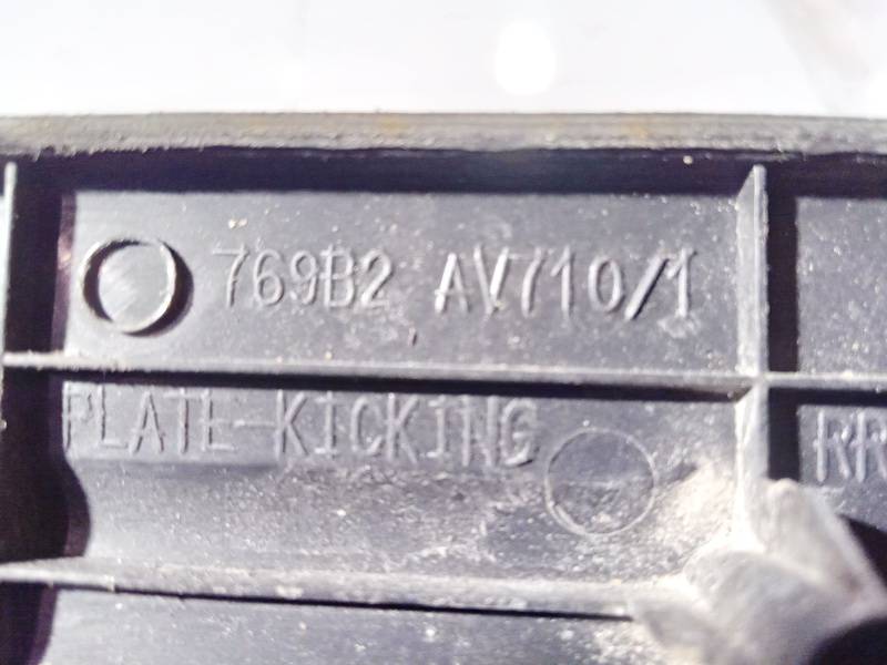 769B2AV710 Nissan Primera 2003 Interior door step trim - REAR RIGHT - Thumbnail 3