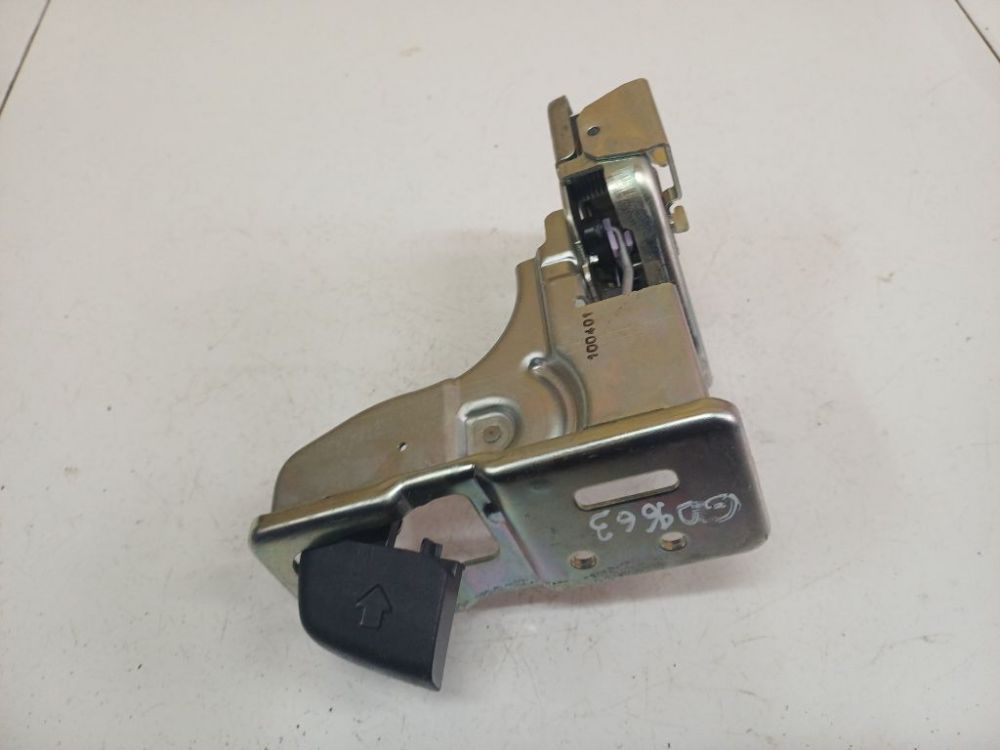 Mitsubishi ASX 2010 Seat Lock Latch assembly