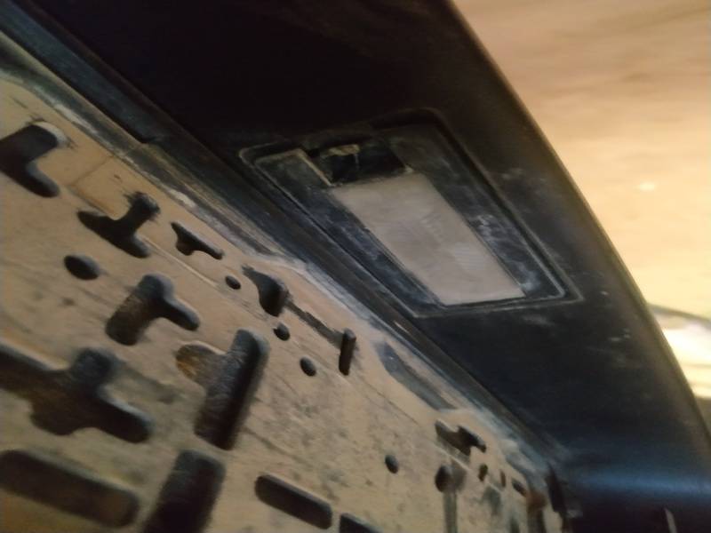 Renault Laguna 1998 Number plate light - REAR - Thumbnail 2