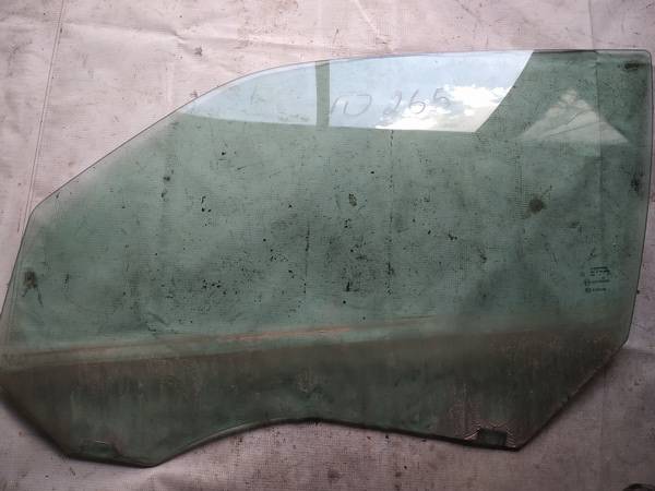 AS2 Chrysler 300C 2005 Duru stiklas P.K.