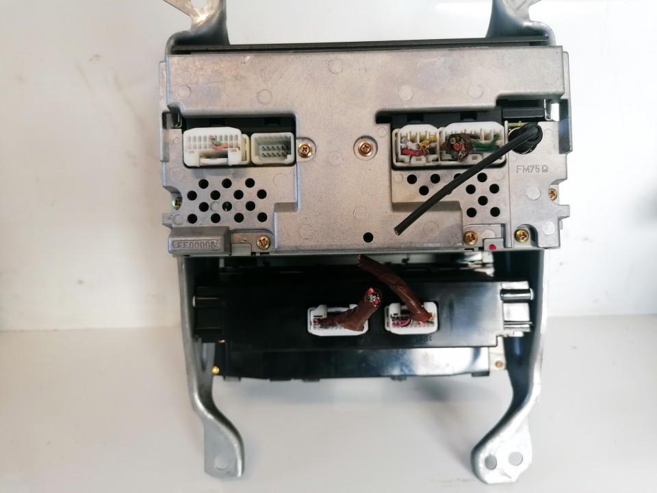 8612005080 Toyota Avensis 2004 Climate Control Panel and Autoradio - Thumbnail 3