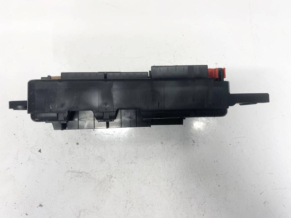 938907001 BMW 3-Series 2016 Fuse box - Thumbnail 2